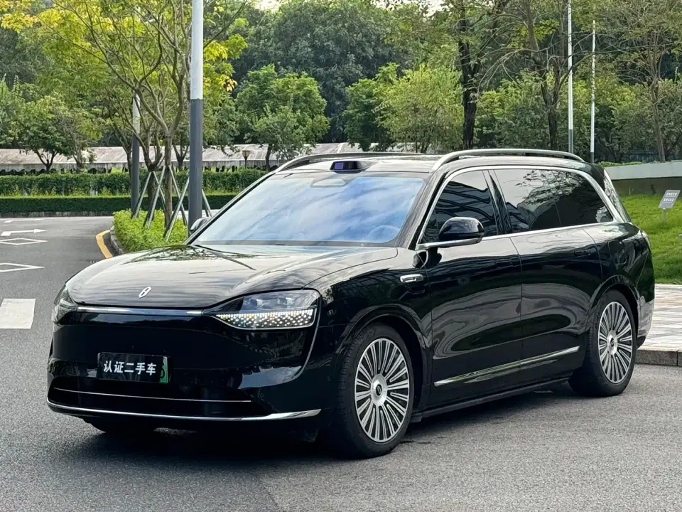 AITO Wenjie AITO M9 Extended Range Ultra 52kWh 6-Seater 2025