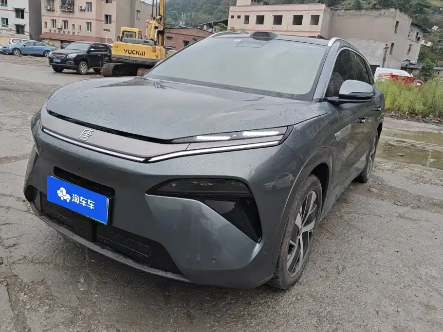 BYD Tang L Model DM 215KM LiDAR Flagship 2025