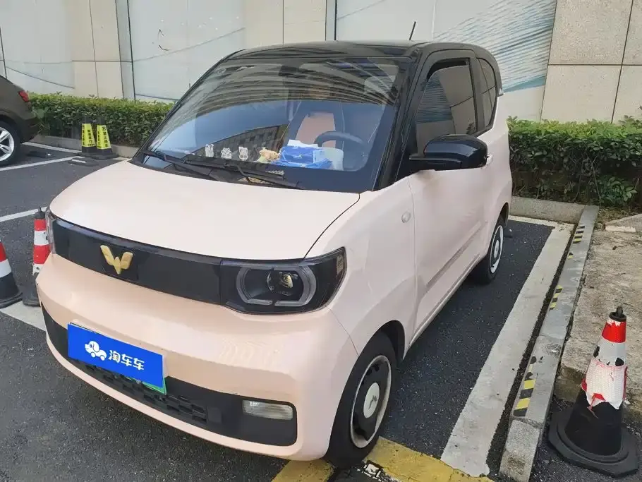 Wuling Motors Hongguang MINIEV Macaron Premium Edition LFP 2022