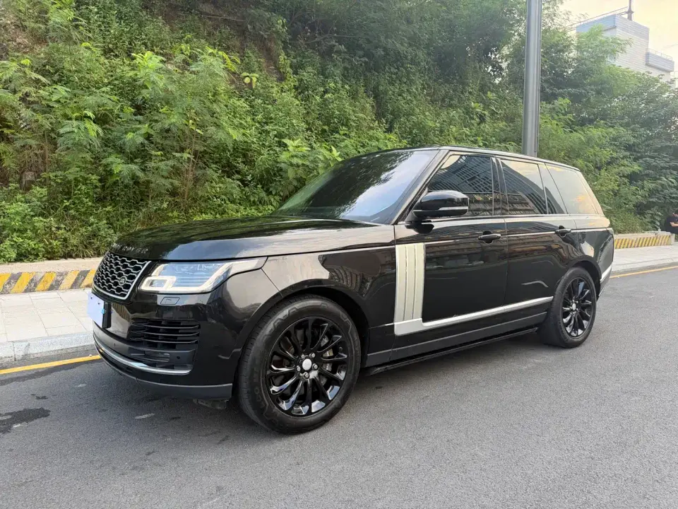 Land Rover Range Rover 3.0 L6 360PS Golden Age Edition 2022