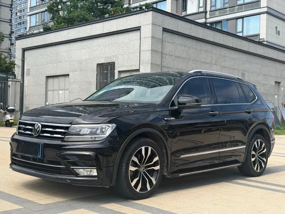 Volkswagen Tiguan L 330TSI Automatic 2WD R-Line Premium 2021