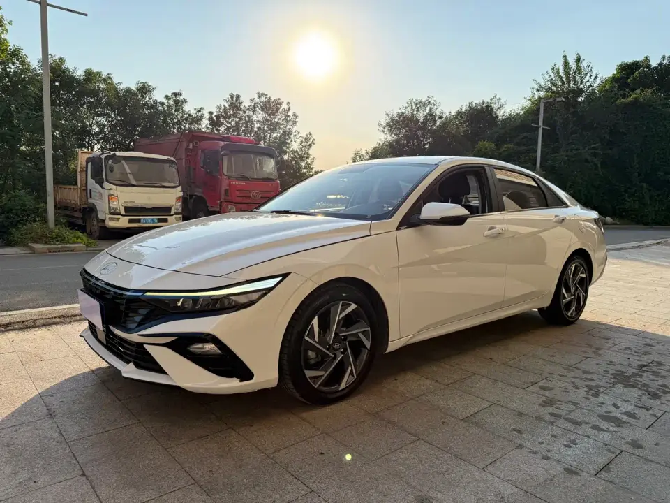 Hyundai Elantra 1.5L CVT GLX Elite Edition 2024