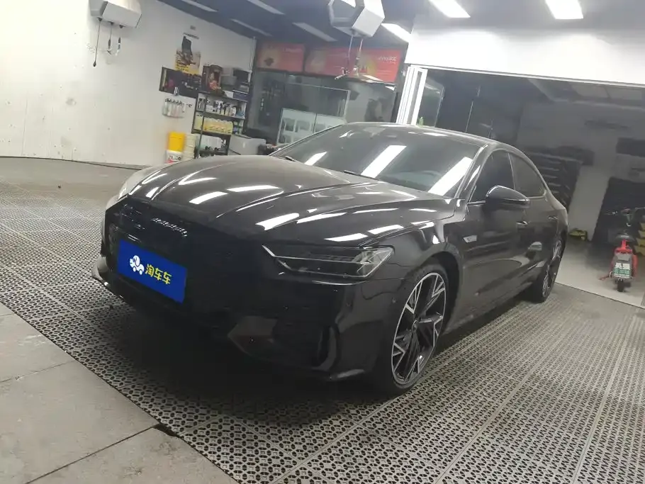 Audi A7L 45 TFSI quattro S-line Black Warrior Edition 2022