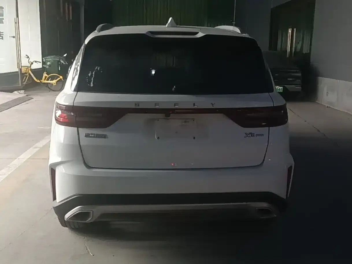 Geely Emgrand X6 Model PRO 1.4T Automatic Premium 2022 — фото 6