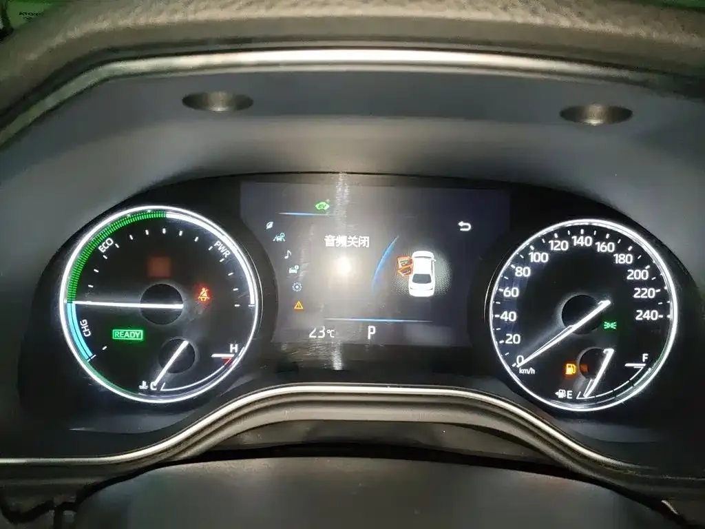 Toyota Avalon Hybrid 2.5L Luxury Edition China VI 2021 — фото 4