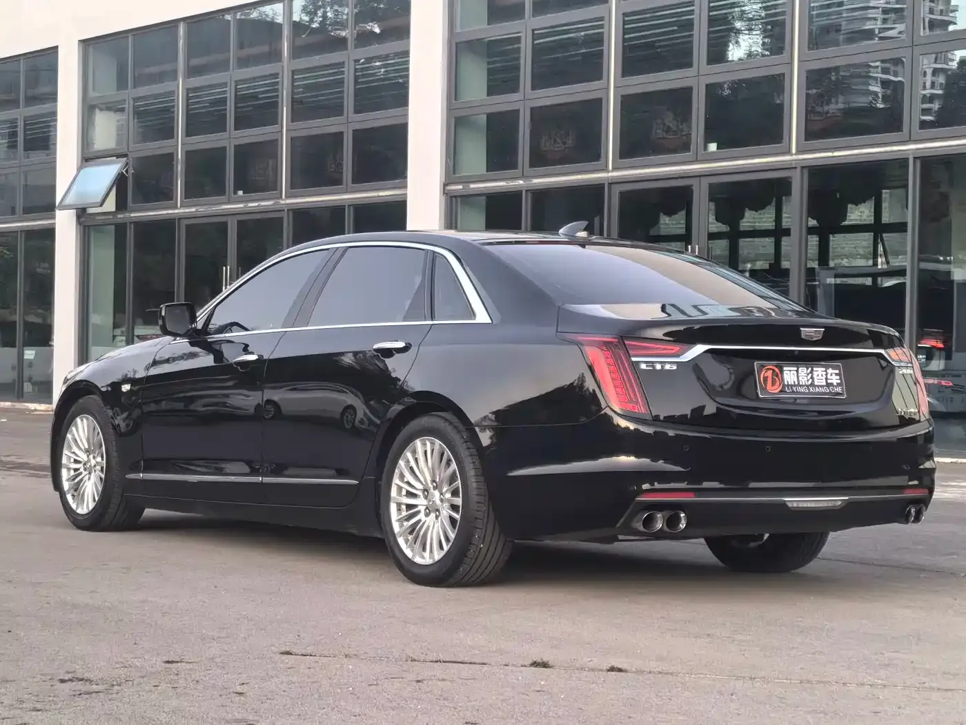 Cadillac CT6 28T Luxury Model 2019 — фото 6