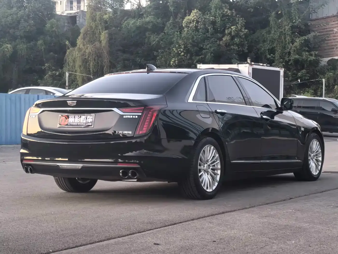 Cadillac CT6 28T Luxury Model 2019 — фото 5