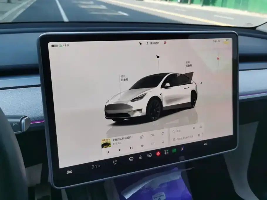 Tesla Model Y Long Range All-Wheel Drive Edition 2024 — фото 13
