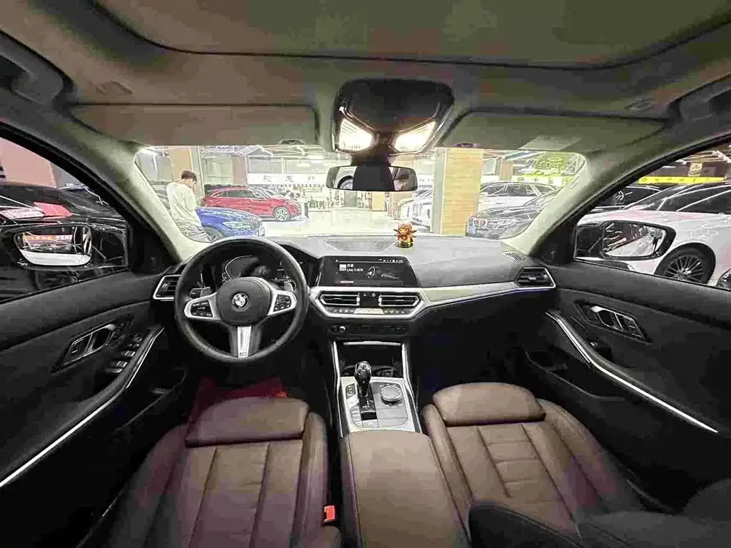 BMW 3 Series 325Li M Sport Black Night Package 2020 — фото 9
