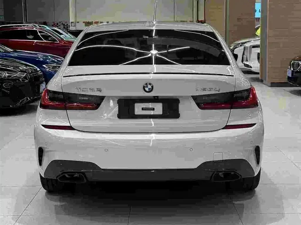 BMW 3 Series 325Li M Sport Black Night Package 2020 — фото 5