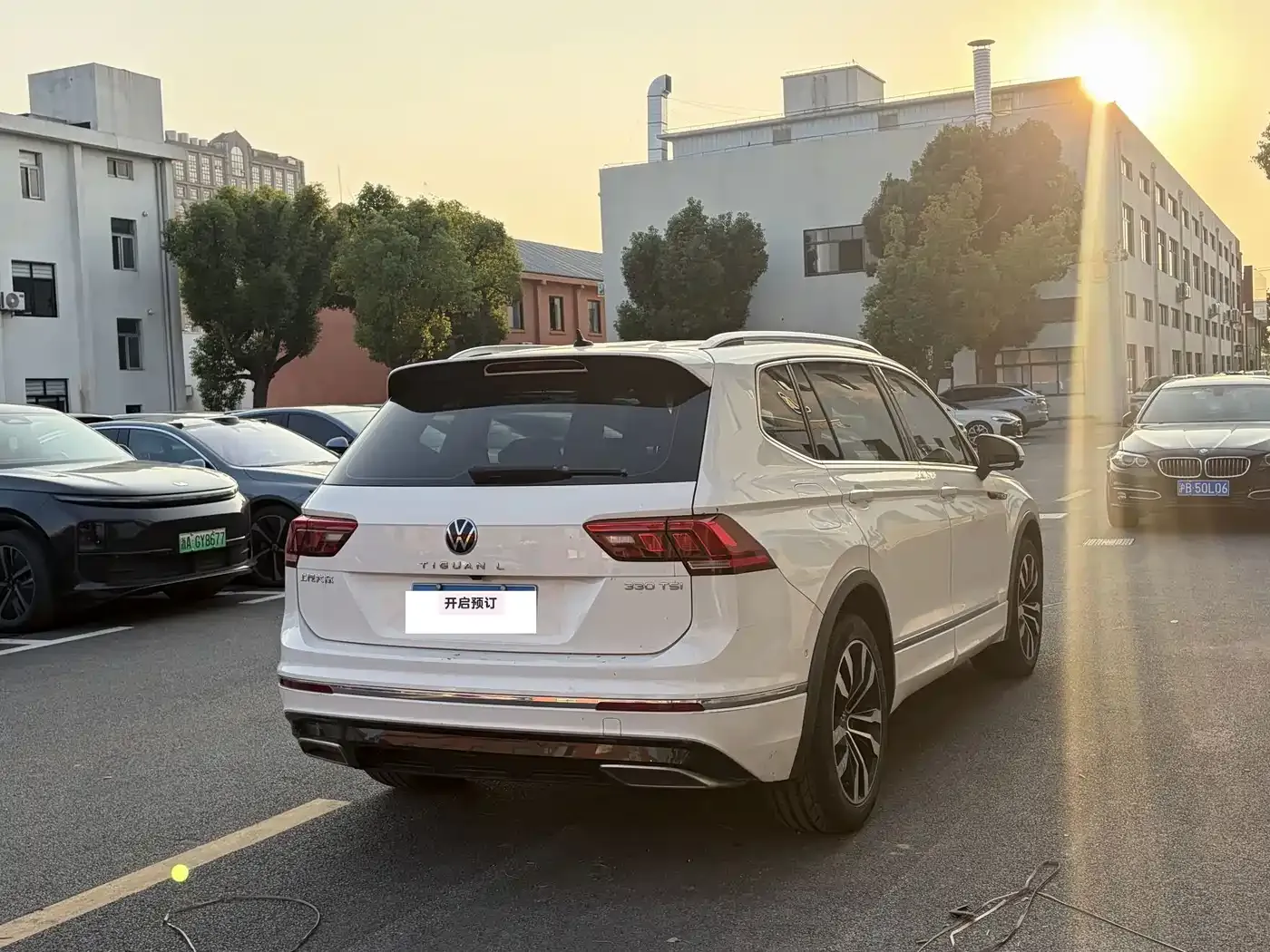 Volkswagen Tiguan L 330TSI Automatic 2WD R-Line Premium 2021 — фото 7
