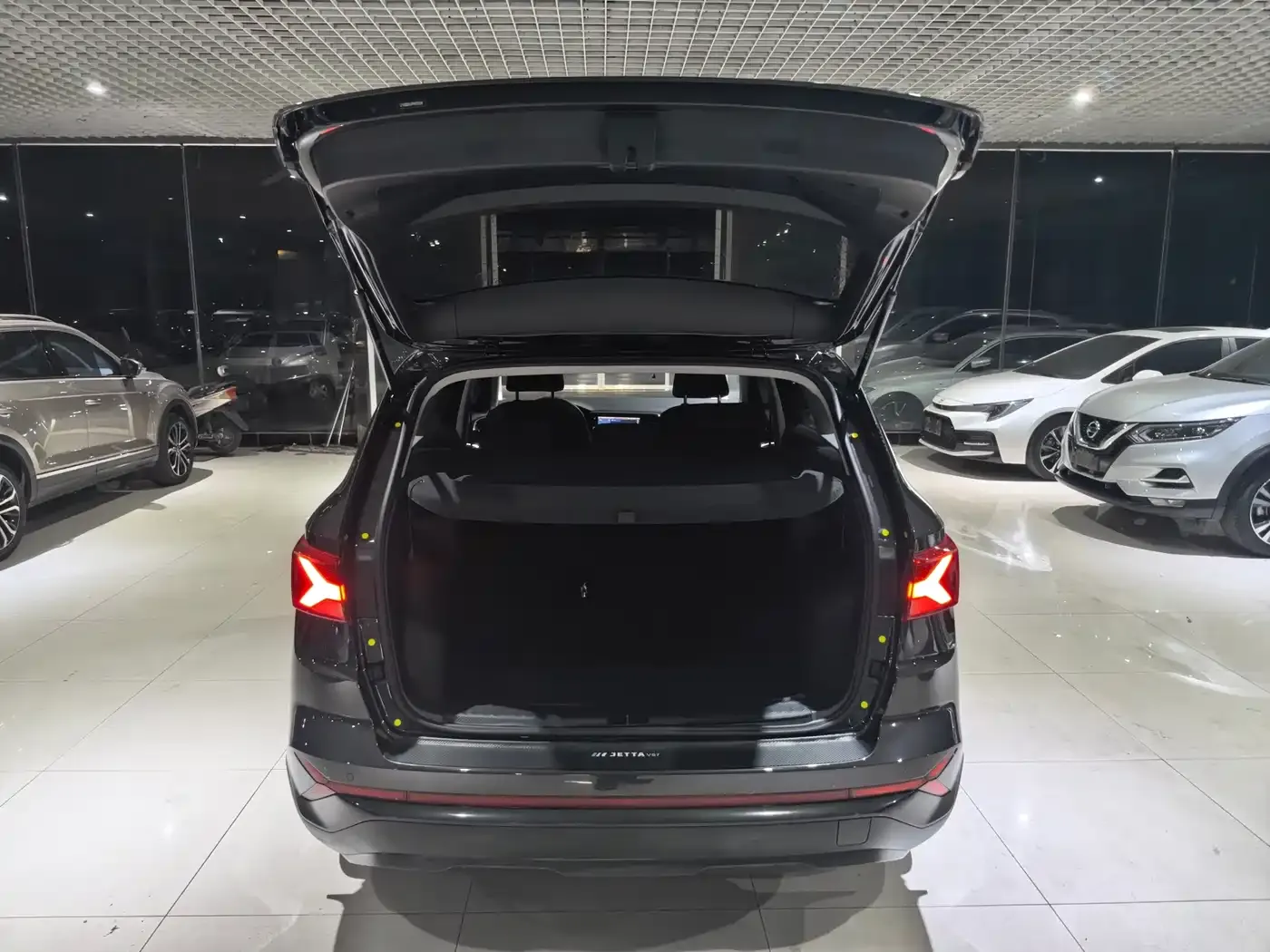 Jetta VS7 280TSI Auto Highlight Comfort Edition 2023 — фото 17
