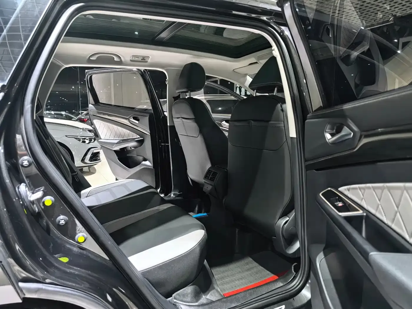 Jetta VS7 280TSI Auto Highlight Comfort Edition 2023 — фото 10