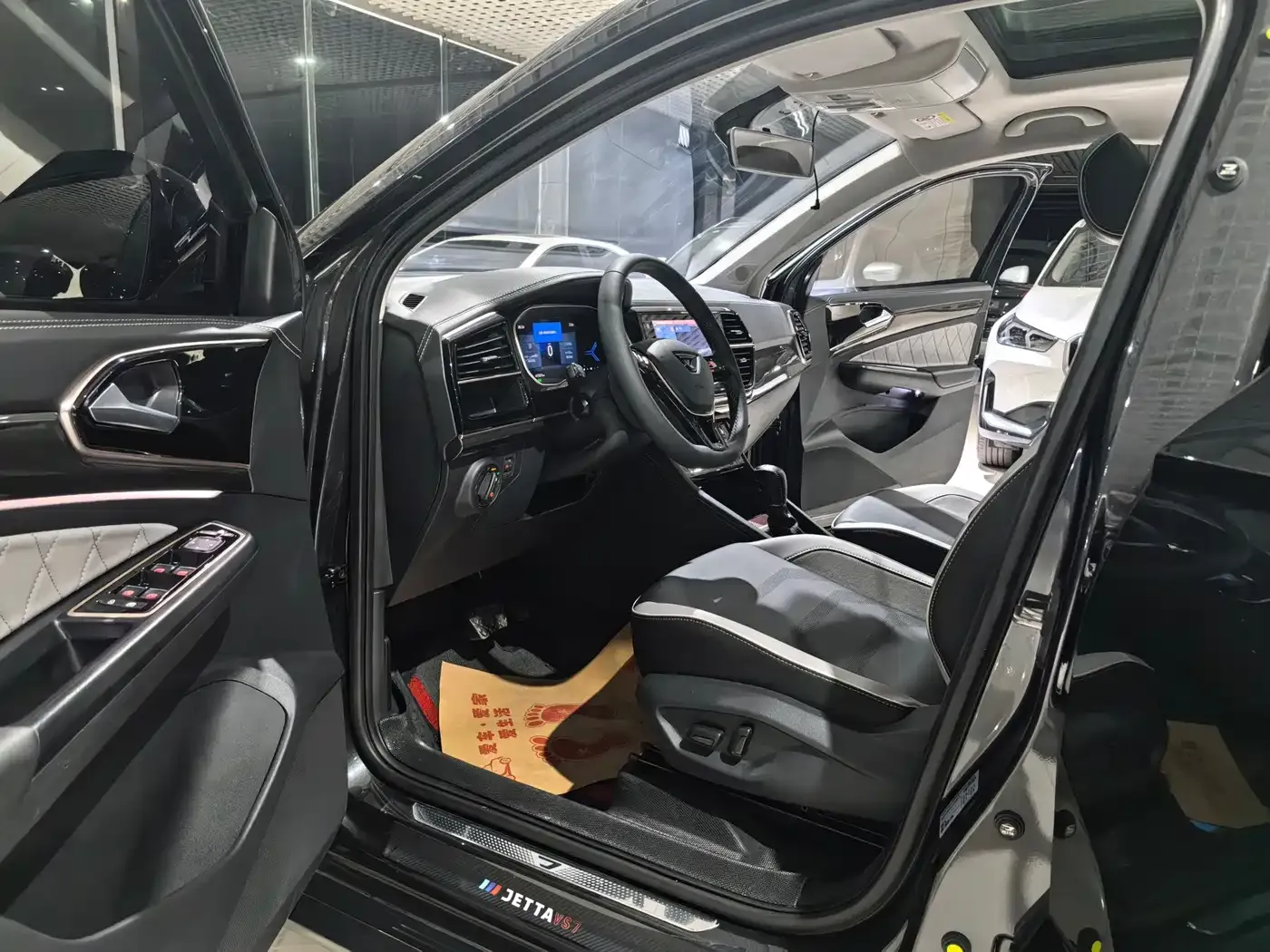 Jetta VS7 280TSI Auto Highlight Comfort Edition 2023 — фото 7