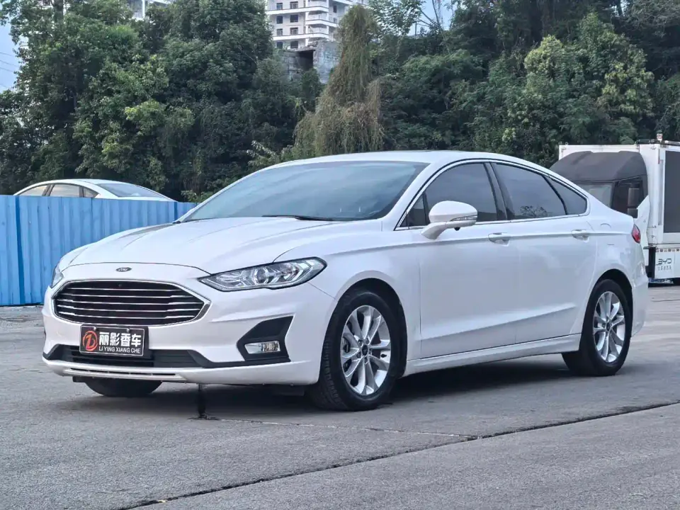Ford Mondeo EcoBoost 180 Fashion 2021