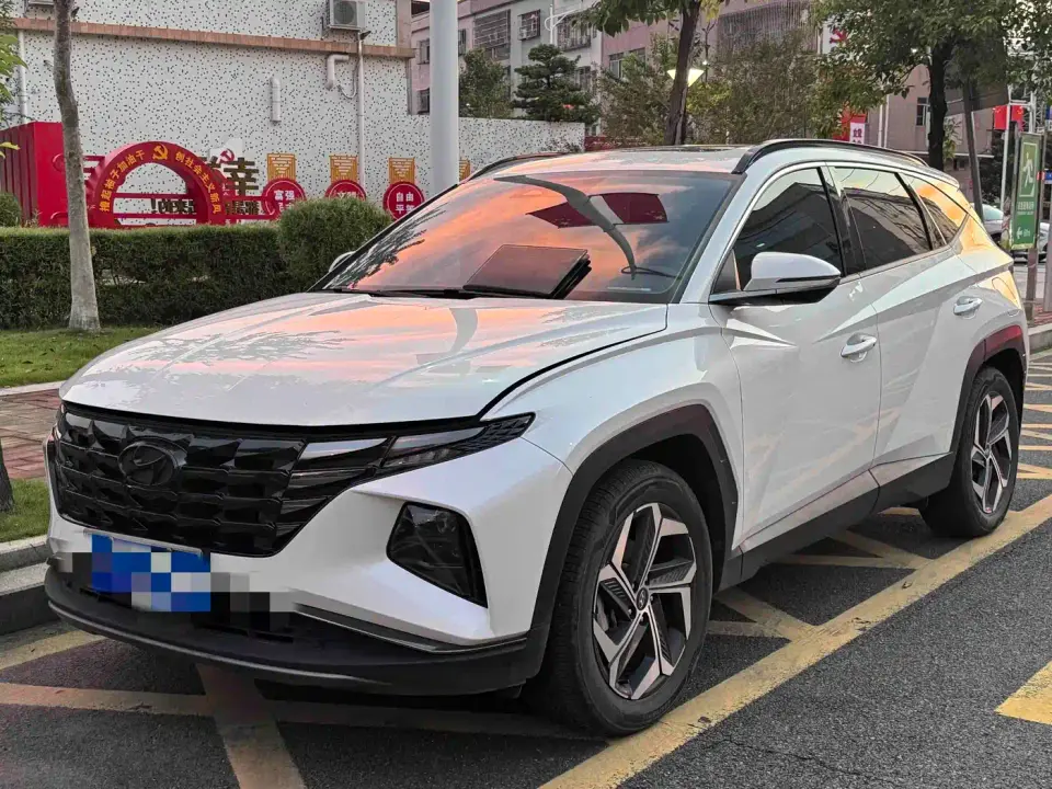Hyundai Tucson Tucson L 1.5T Automatic 2WD DLX Luxury Edition 2024