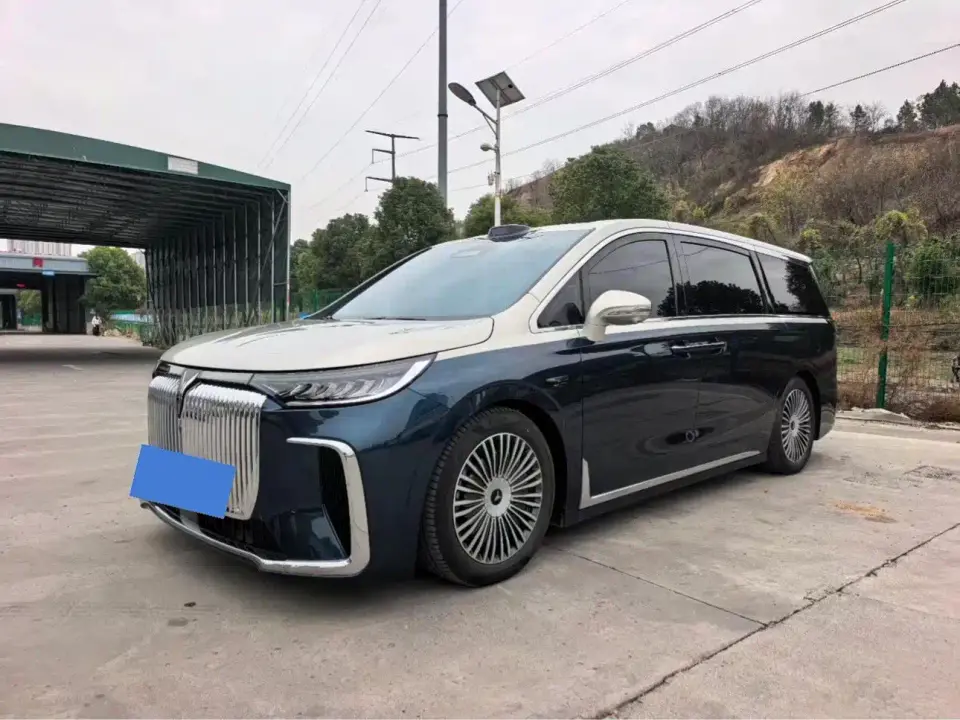 Voyah Auto Voyah Dreamer PHEV AWD Flagship Qian Kun Edition 2025