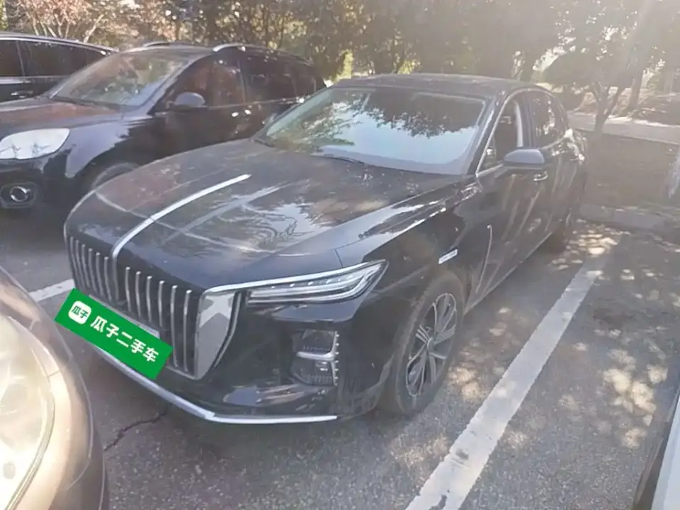 Hongqi H5 PHEV 130 Super Hybrid Edition 2025
