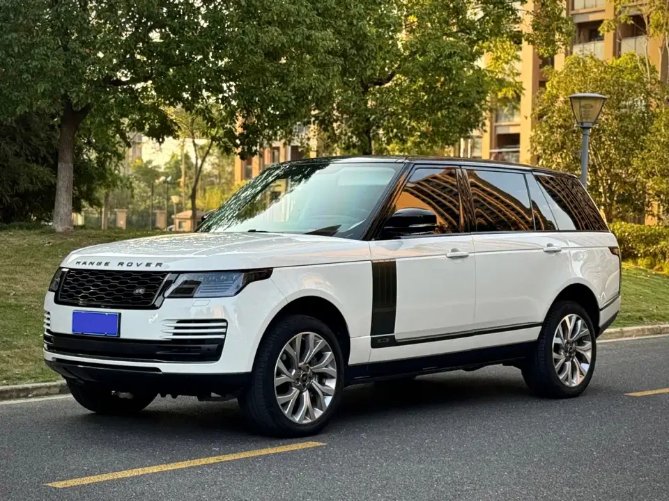 Land Rover Range Rover 3.0 L6 Heritage Extended Classic Edition 2021