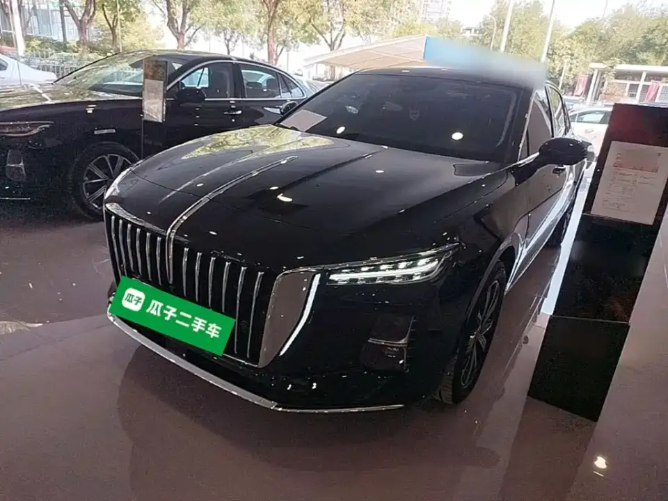 Hongqi H5 PHEV 130 Super Hybrid Edition 2025