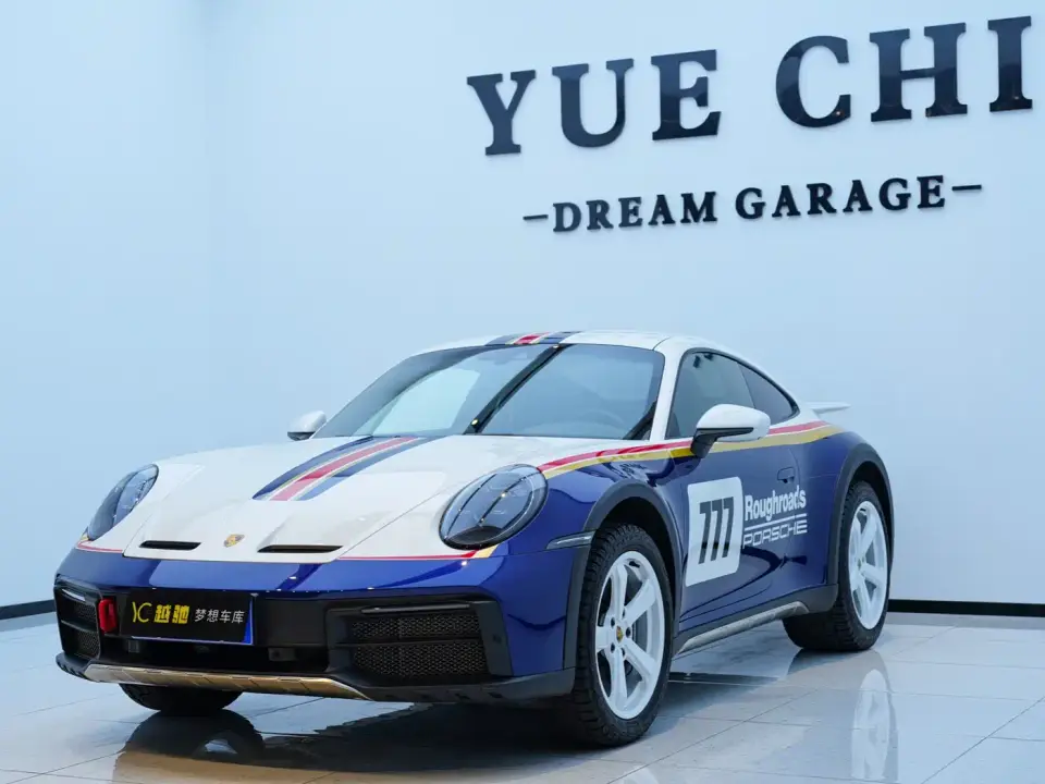 Porsche 911 Dakar 3.0T 2024
