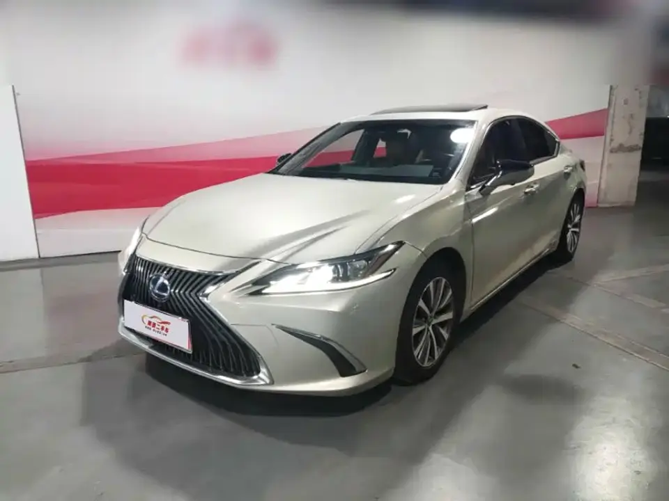 Lexus ES Model 300h Excellence Edition 2020