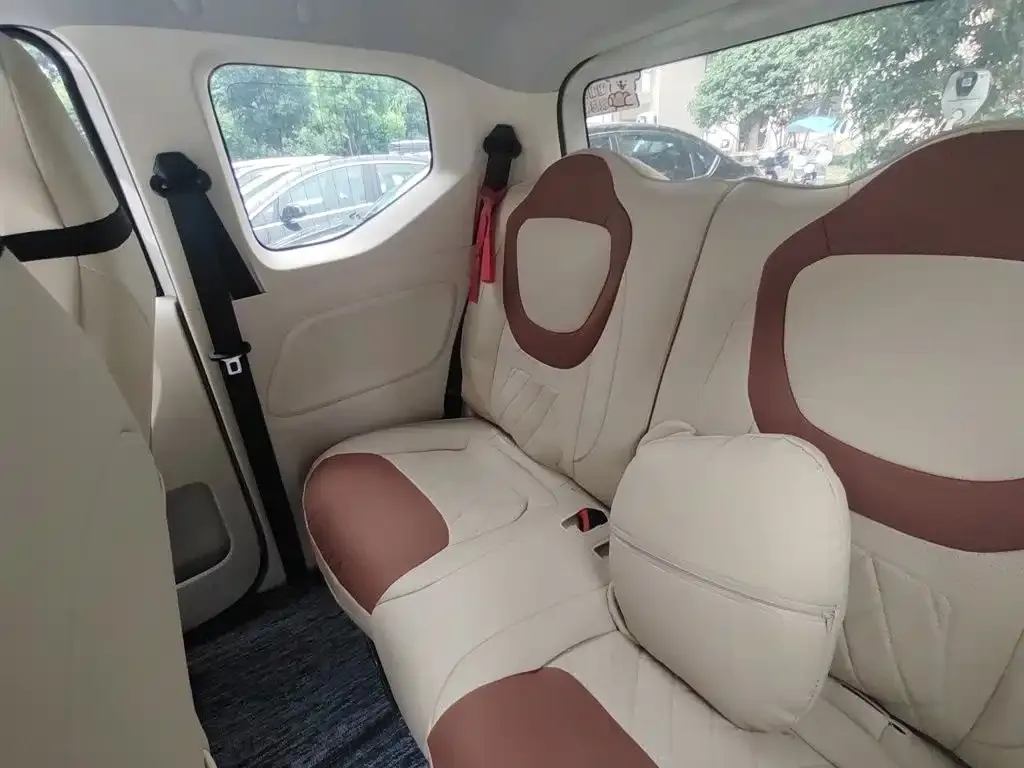 Wuling Motors Hongguang MINIEV 3rd Generation 215km Youth Edition 2025 — фото 13