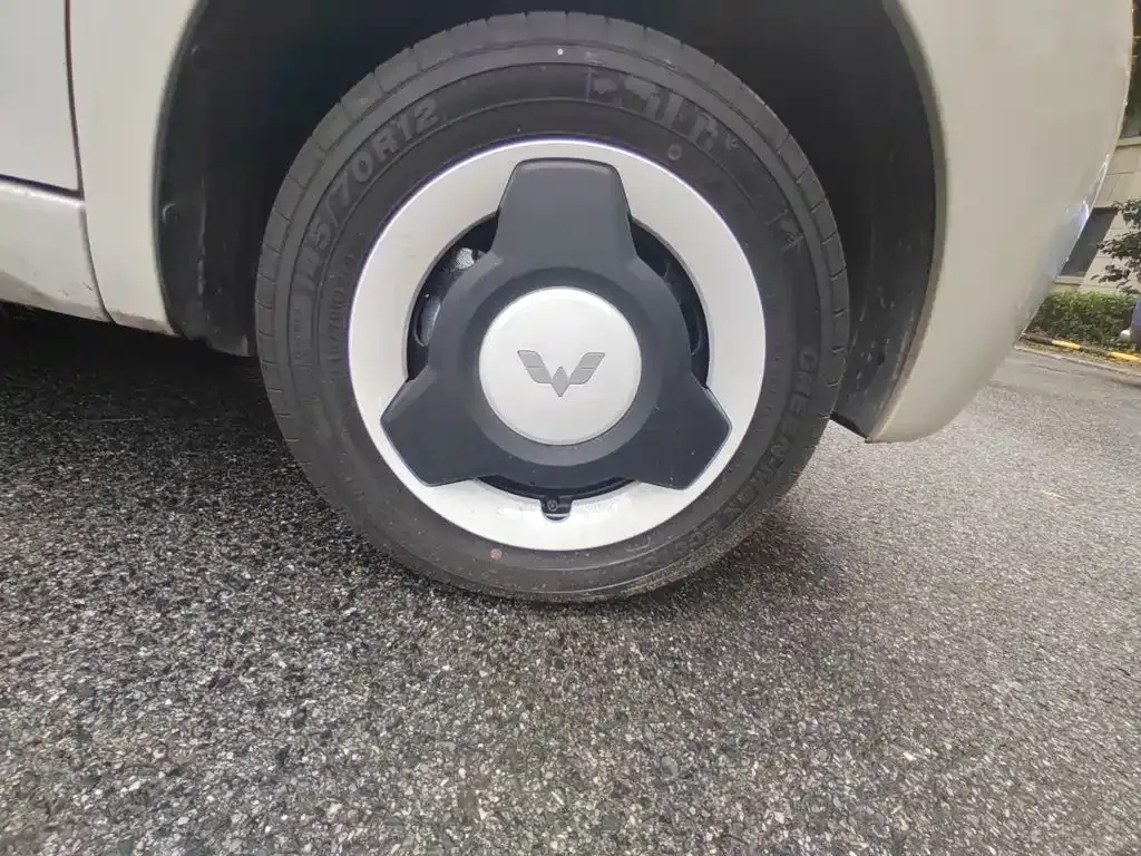 Wuling Motors Hongguang MINIEV 3rd Generation 215km Youth Edition 2025 — фото 25
