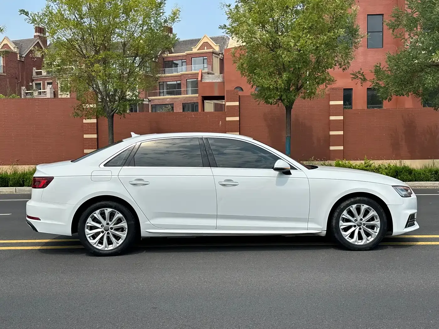 Audi A4L 40 TFSI Progressive (China VI) 2019 — фото 8