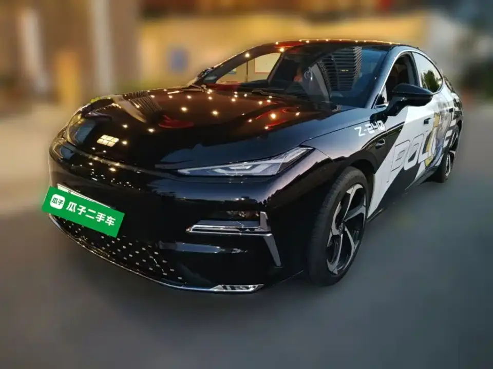 Geely Galaxy Galaxy Xingyao 8 Model 130km EM-i Flagship Edition 2025
