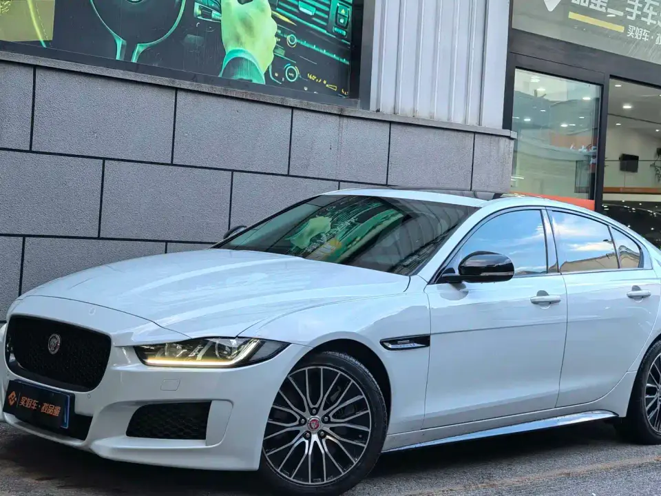 Jaguar XE 2.0T 300PS AWD R-Sport Edition 2019