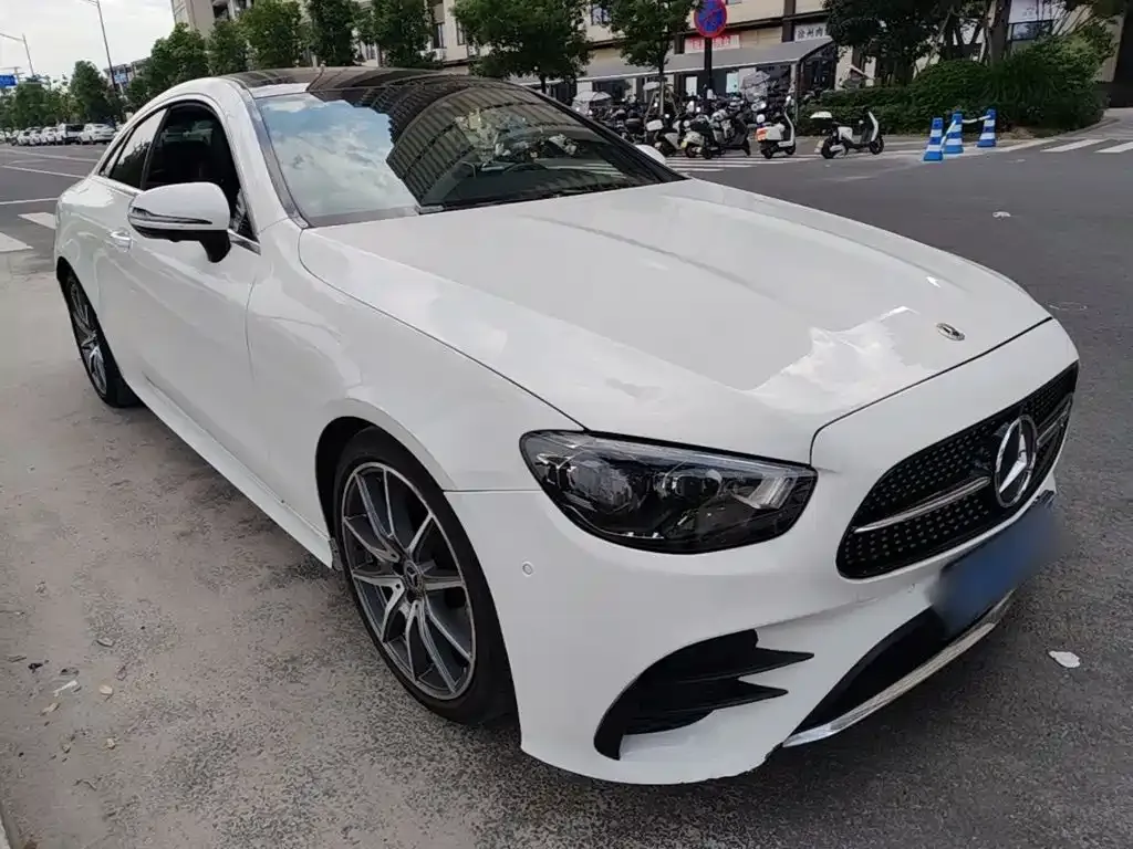 Mercedes-Benz E-Class (Import) E 300 Coupe 2022 — фото 4