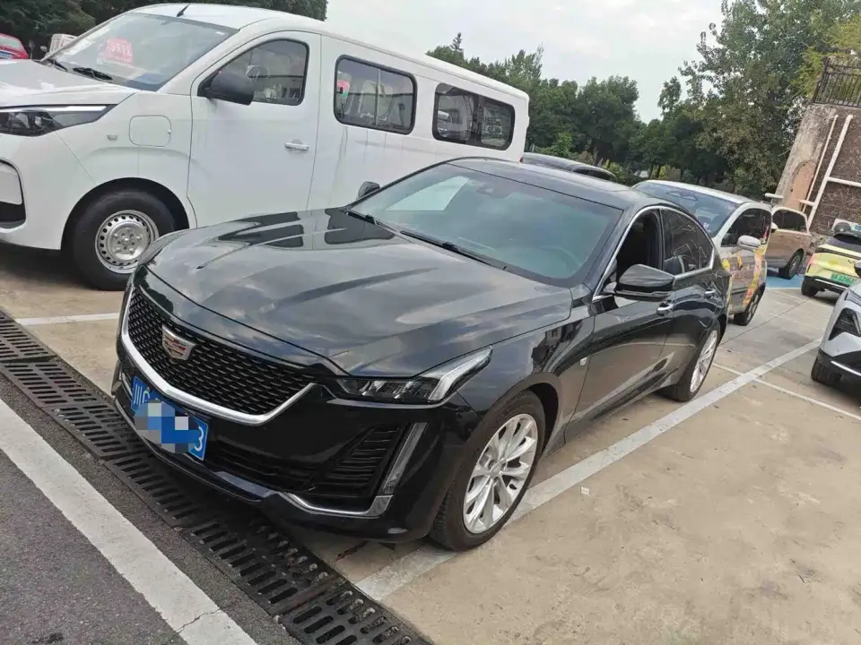 Cadillac CT5 28T Luxury Edition 2022