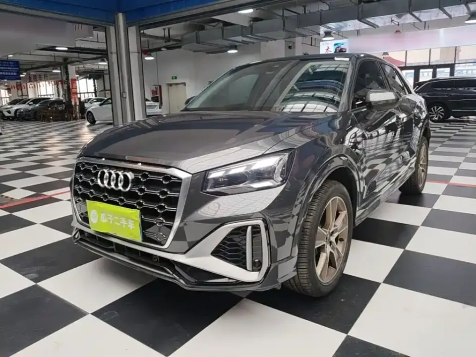 Audi Q2L 35TFSI Fashion Sport 2023