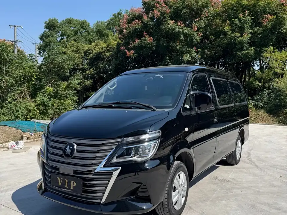 Dongfeng Fengxing Lingzhi M5L 1.6L Comfort 7-seater 2023