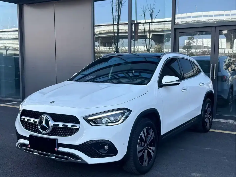 Mercedes-Benz GLA-Class GLA 200 2021