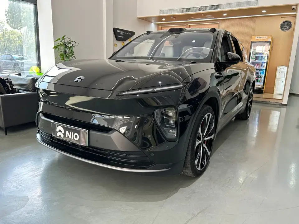 NIO ES8 100kWh Signature Edition 2023