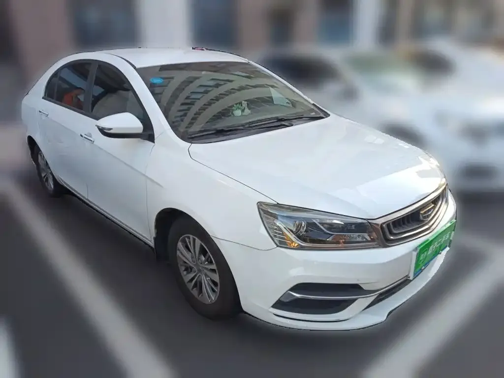 Geely Emgrand 1.5L CVT Luxury 2019 — фото 3