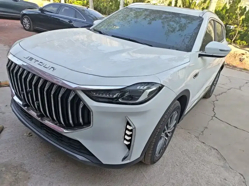 Jetour X70 PLUS Champion Edition 1.5T DCT Champion PRO 5-seater 2026