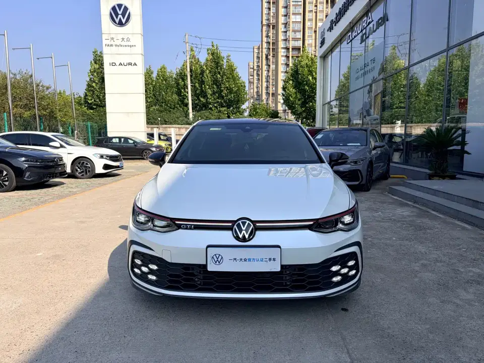 Volkswagen Golf GTI 380TSI DSG GTI 2024
