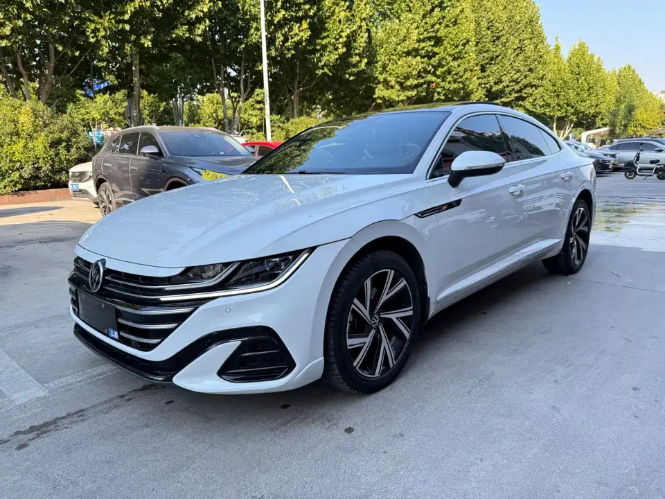Volkswagen FAW-Volkswagen CC 330TSI Glamour Version China VI 2021