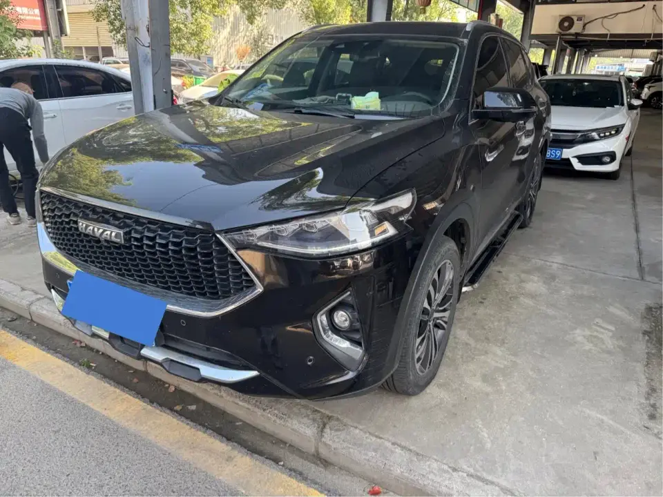 Haval F7 2.0T 2WD i-Model China V 2019
