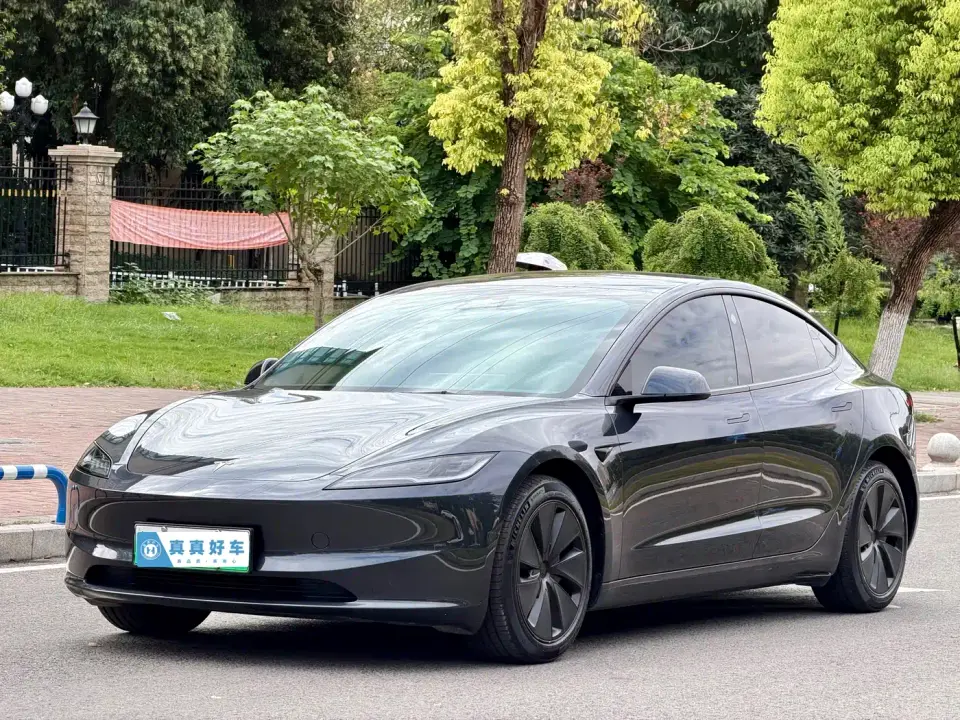 Tesla Model 3 Rear-Wheel Drive 2024