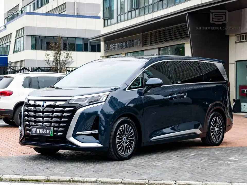 Denza D9 DM-i 970 AWD Flagship 2023