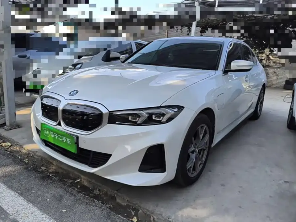 BMW i3 eDrive 35 L 2024