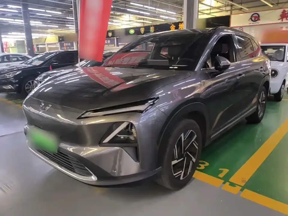 Wuling Motors Wuling Xingguang S 130km Flagship Model 2024