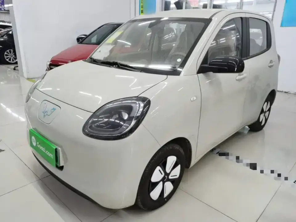 Wuling Motors Hongguang MINIEV 4-Door Advanced 2026