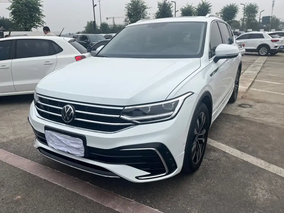 Volkswagen Tiguan L 330TSI Automatic 2WD R-Line Premium Enjoyment Edition 2023
