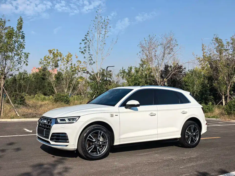 Audi Q5L 40 TFSI Prestige Fashion 2021