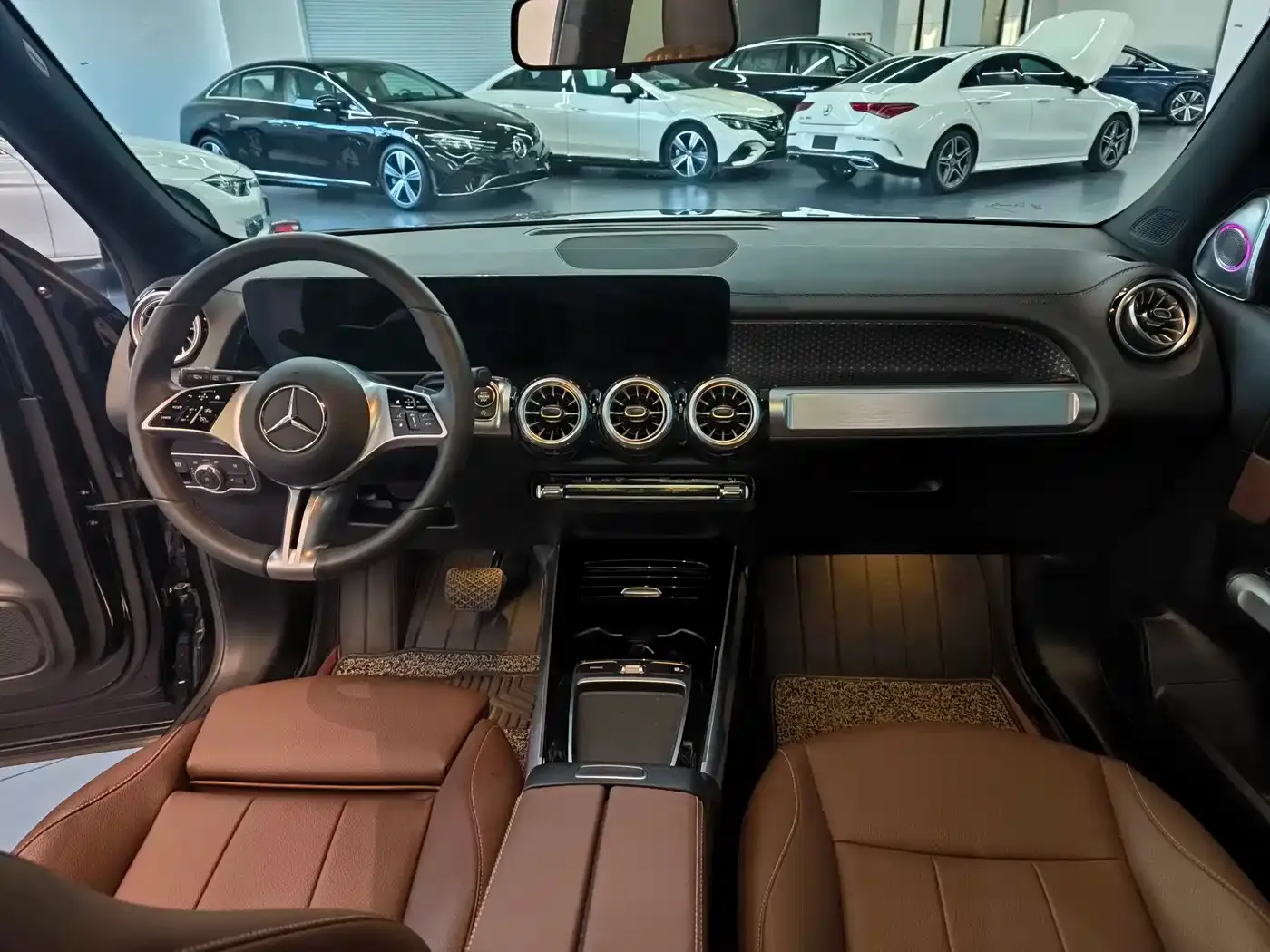 Mercedes-Benz GLB-Class Facelift GLB 220 Dynamic 2025 — фото 11